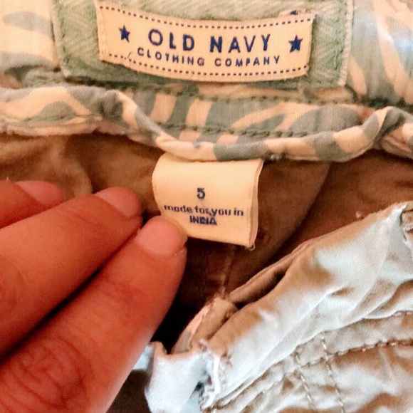 Green Shorts with Pockets - Picture 2 of 2